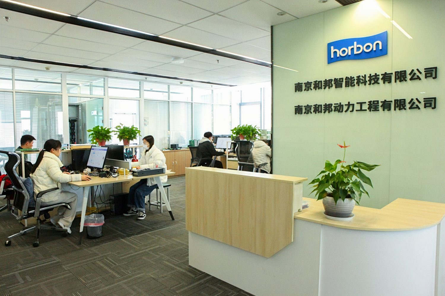 1677653686999789QtzS.jpg 1677653686999789QtzS.jpg