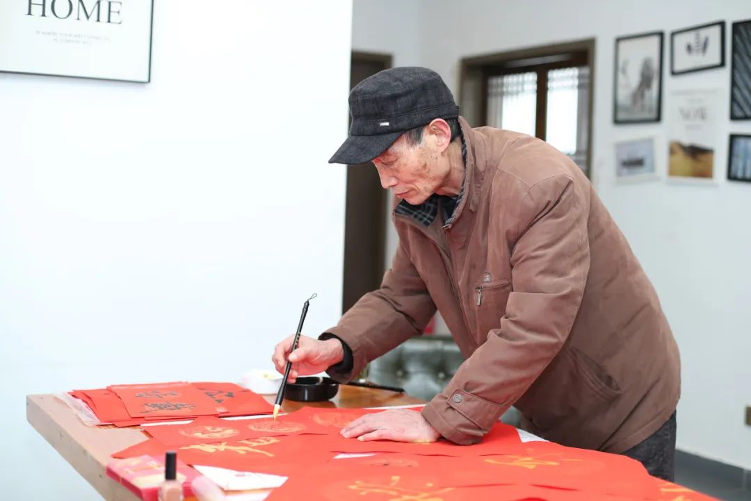 1708334965984752YQnO.jpg 1708334965984752YQnO.jpg